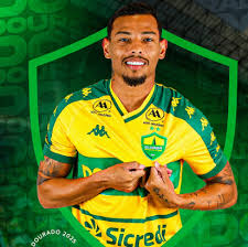 Ex-Corinthians, Ruan Oliveira é anunciado pelo Cuiabá