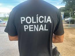 Polícia Penal prende mulher que tentou entrar com drogas em unidade prisional