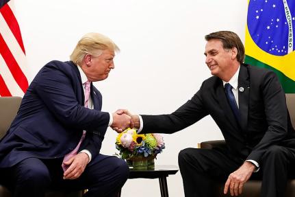 Parlamentares de MT apostam em Trump para ‘livrar’ Bolsonaro