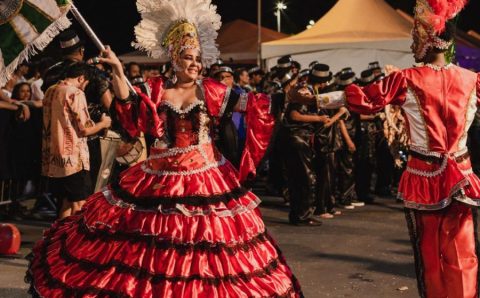 MT:  Desfile de Blocos e Escolas de Samba marca o início do Carnaval em Cuiabá neste sábado (22)