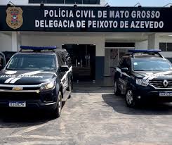 Homem que agrediu companheira com socos é preso pela Polícia Civil em Peixoto de Azevedo