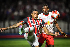 Análise: São Paulo é um deserto de ideias em Bragança e sequer finaliza a gol com um a mais