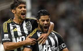 Com gols de Hulk e Deyverson, Atlético-MG derrota Itabirito e avança às semifinais do Campeonato Mineiro