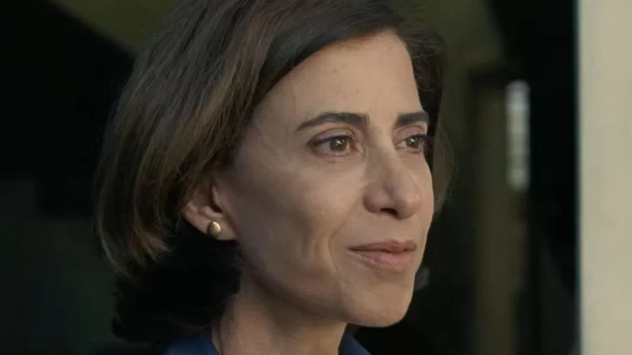 Fernanda Torres será homenageada em festival neste domingo (9)