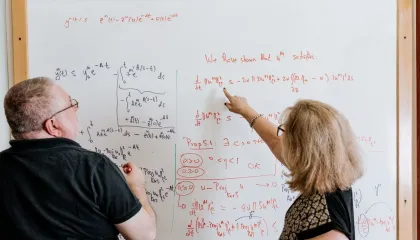 Professora da UFRJ é eleita presidente de centro de matemática francês