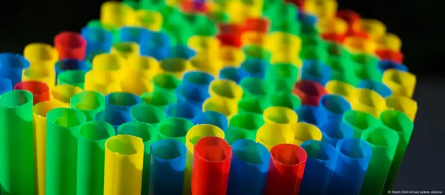 Quão ruins os canudos de plástico são para o meio ambiente?