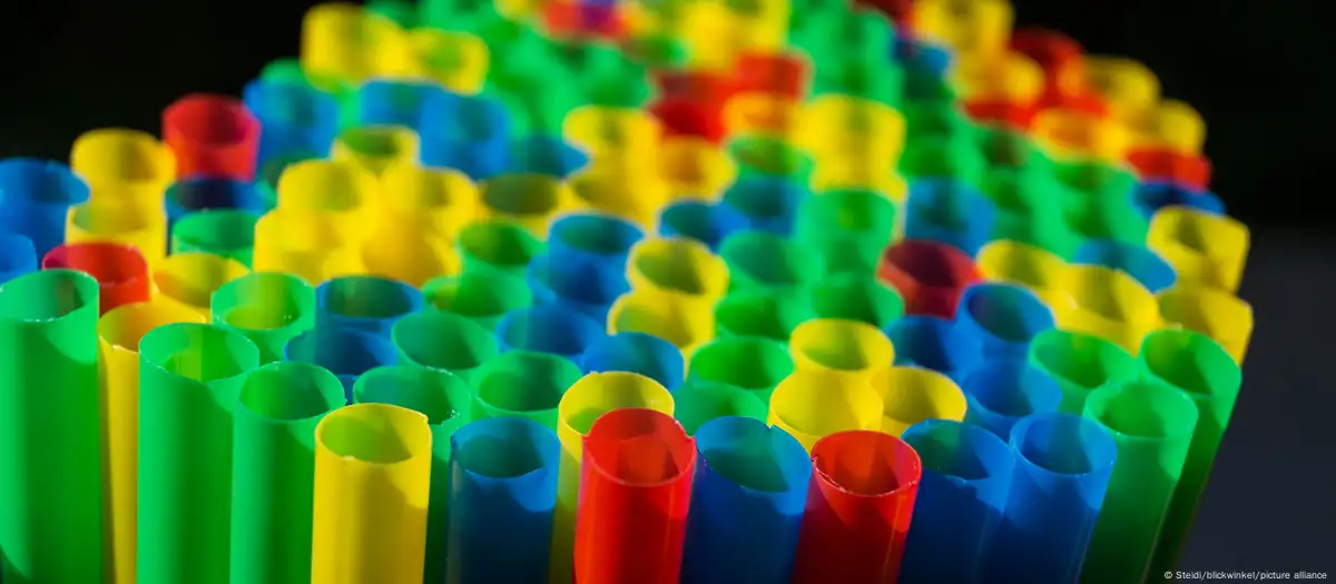 Quão ruins os canudos de plástico são para o meio ambiente?