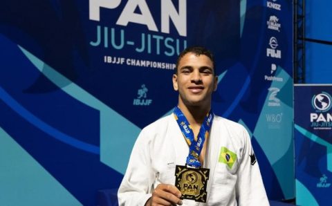 MT:  Bolsista de projeto do Governo de MT conquista título de campeão Pan-Americano de Jiu-Jitsu