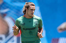 Fluminense treina pela primeira vez sem Mano Menezes e foca em estreia na Sul-Americana