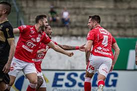 Com gol no final, Vila Nova vira contra o Anápolis e vence o Campeonato Goiano