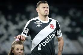 Hugo Moura vê elenco do Vasco confiante e mira virada sobre o Flamengo no Carioca