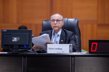 Deputado diz que AL não deve satisfação de voto secreto e não ‘se mete’ na Câmara