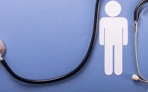 Cursos de medicina se tornaram um negócio no Brasil?