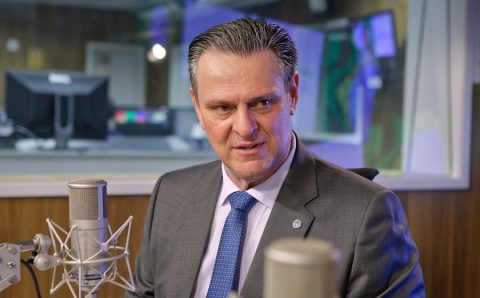 MT:  OBRAS DE PAVIMENTAÇÃO:    DNIT aprova traçado oficial da BR-242 em Mato Grosso, anuncia ministro Carlos Fávaro