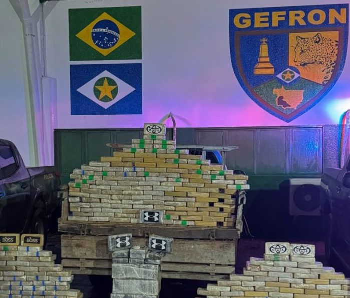 Gefron apreende 340 tabletes de drogas e causa prejuízo de R$ 6,4 milhões às facções