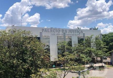 Ministro dá prazo para que TJ detalhe verba suplementar paga a desembargadores