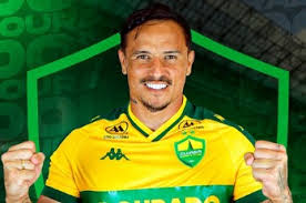 Cuiabá anuncia a contratação de Edu para a disputa da Série B