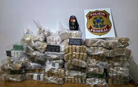 Polícias Militar e Federal apreendem 233 quilos de drogas durante ação conjunta em General Carneiro