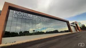 Juiz mantém bloqueio de contas de ex-diretora condenada por desvio de dinheiro público