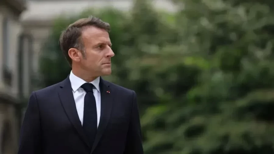 Especulações apontam que Macron tenta influenciar o conclave: cardeal Sarah está no centro da disputa