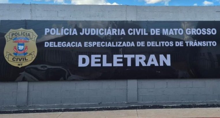 Polícia Civil indicia motorista que destruiu deck em restaurante por dano, tentativa de homicídio e omissão de socorro