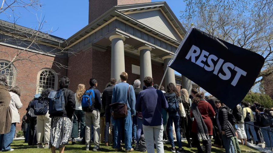 Trump veta a entrada de cidadãos de 12 países nos EUA