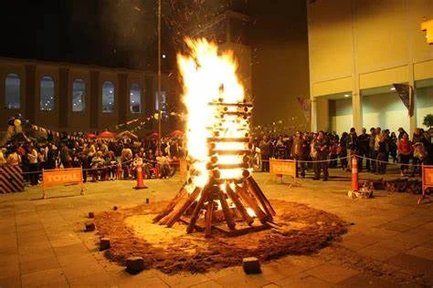 FOGUEIRAS DA FESTA JUNINA