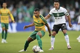 Coritiba vence o Cuiabá e abre vantagem no G4 da Série B