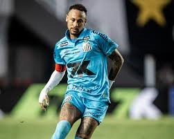 Pai vê “boa chance” de Neymar ficar no Santos, mas cita europeus interessados