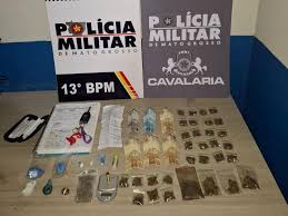 Cavalaria da PM apreende 47 porções de cocaína com integrante de facção criminosa em Nova Mutum