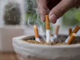 “Morri por oito minutos”: entenda relação entre cigarro e parada cardíaca