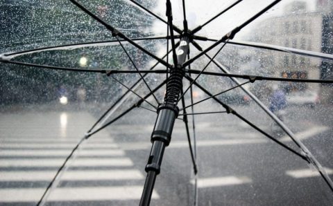 PREVISÃO DO DIA:   Área de baixa pressão do Paraguai leva chuva forte a duas regiões do Brasil
