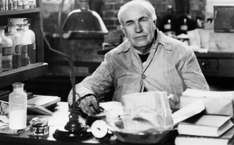 CIÊNCIA: Thomas Edison, além da lâmpada: conheça a história e curiosidades sobre o inventor