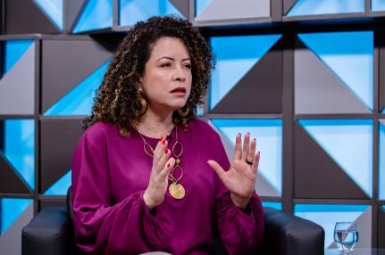 Projeto prevê afastamento de servidoras vítimas de violência sem prejuízo à carreira