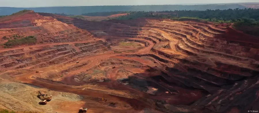 Em meio a tarifaço, EUA querem minerais críticos do Brasil