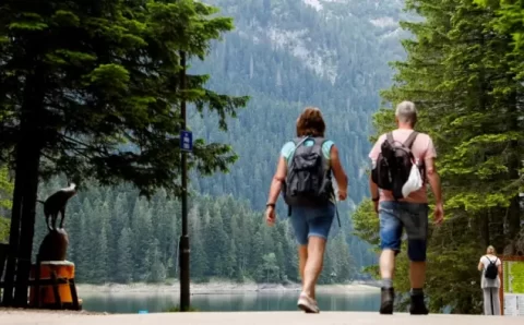 Dar 7 mil passos por dia reduz risco de demência e diabetes