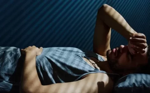 Comer laticínios à noite pode causar pesadelos, diz estudo