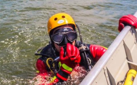 Corpo de Bombeiros localiza corpo de jovem no Rio Vermelho