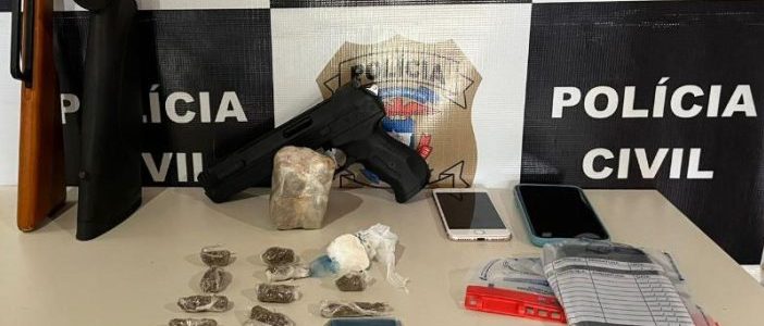 Polícia Civil prende líder de facção e cumpre buscas contra integrantes de grupo em Campos de Júlio