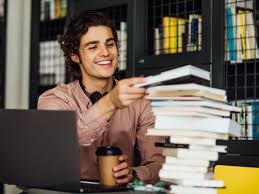 Enem 2025: como estudar para a prova de forma interdisciplinar?