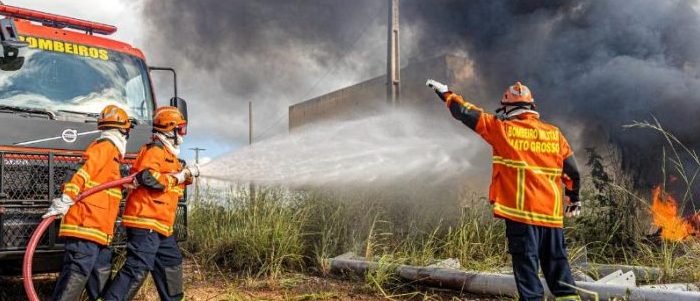 Corpo de Bombeiros alerta para queimadas urbanas e pede colaboração da população