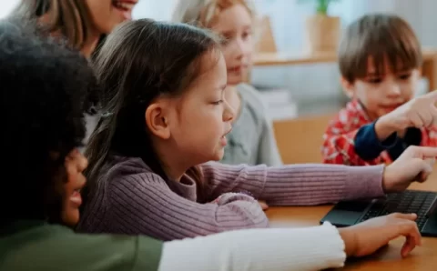 CIÊNCIA:   5 jogos de ciência para aprender brincando