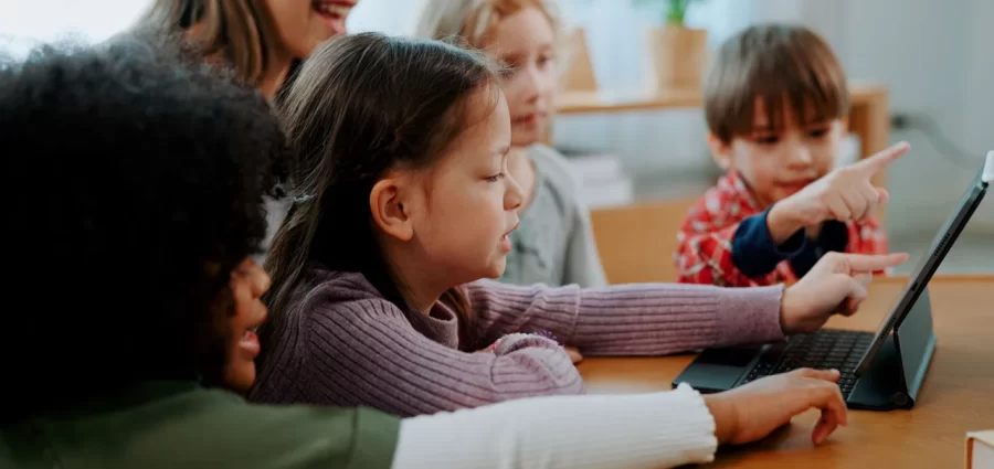 CIÊNCIA:   5 jogos de ciência para aprender brincando