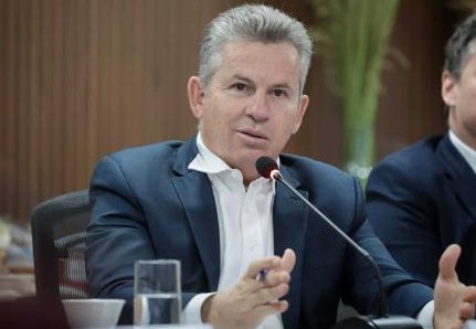 Governador descarta revisar salário de servidores; ‘média salarial é maior do país’