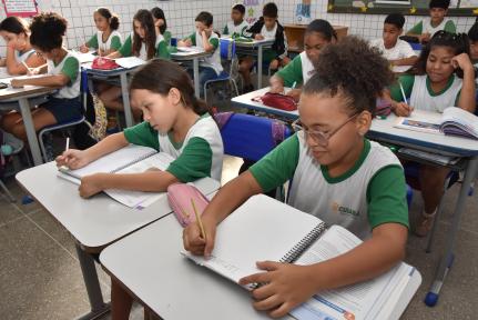 Alunos de Cuiabá terão reforço em Português e Matemática nos próximos 100 dias
