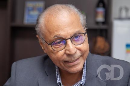 ‘Não sabemos quem está vivo, no cemitério ou de tornozeleira até lá’, diz Júlio sobre especulações de candidatos