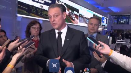 ‘BRASIL SOBERANO’:  ‘Em hipótese alguma interferir no Judiciário’, dispara Fávaro sobre negociar com EUA