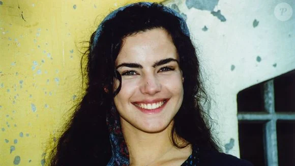 Nem ‘Esperança’, nem ‘Ciranda de Pedra’: Globo escolhe 1ª novela de Ana Paula Arósio como substituta de ‘História de Amor’