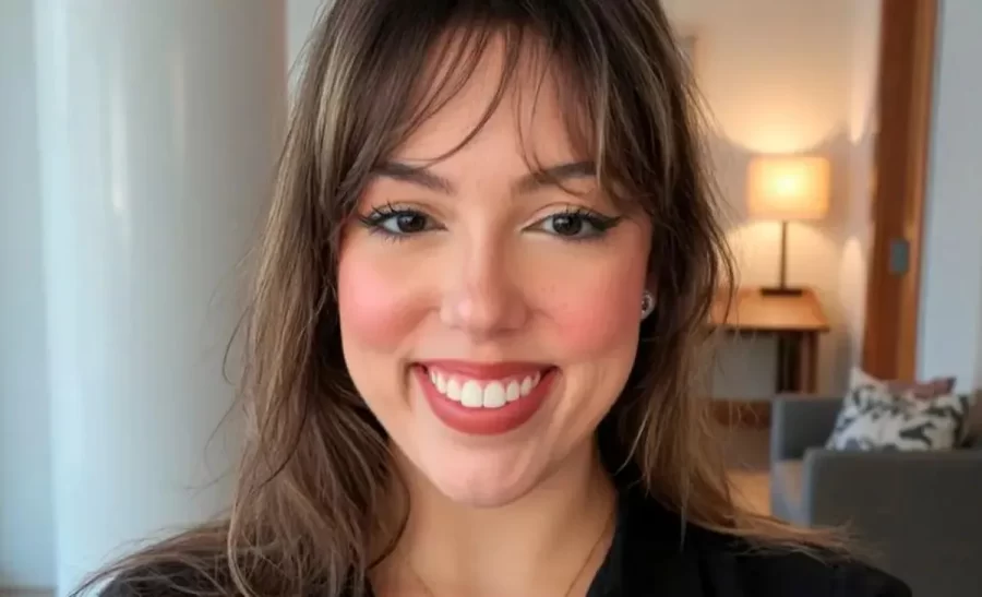 Brasileira vence prêmio de tecnologia do Google com plataforma de estudos