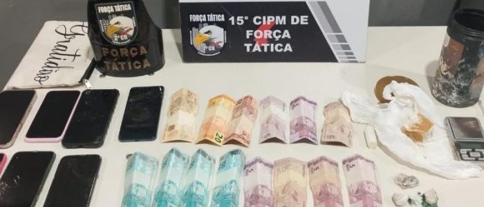 Força Tática prende duas pessoas por tráfico e apreende diversas porções de maconha e pasta base de cocaína